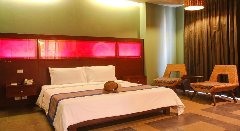 Image of Deluxe Balcony 10