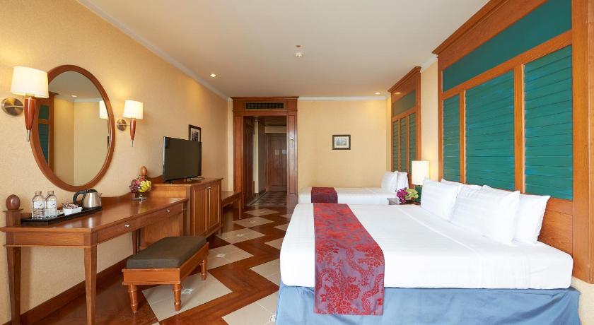 Image of Superior Sea view with Balcony 6