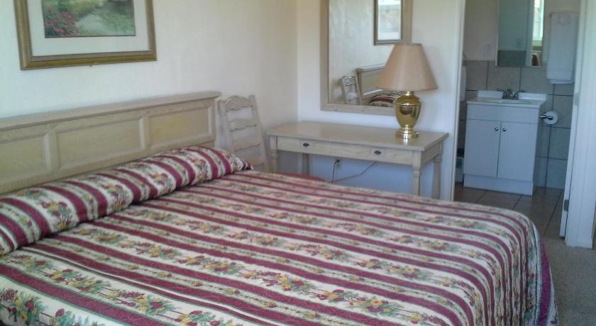 Boron Motel photo