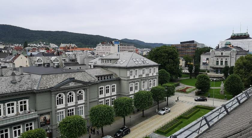 Ole Bull Hotel & Apartments photo