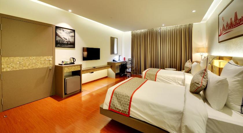 Image of Premium Non-Smoking Twin 1