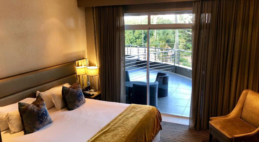 Image of Deluxe Room Balcony 5