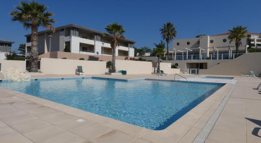 Image of Two-Bedroom Apartment - Pool Side 4