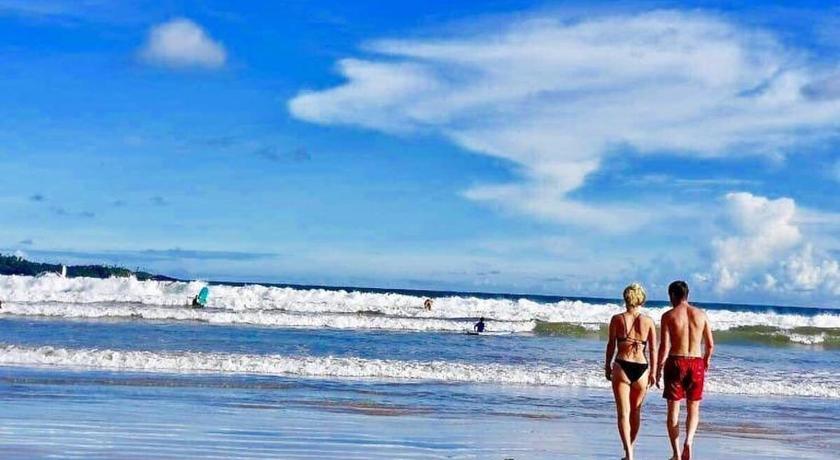The backpack hub at weligama photo