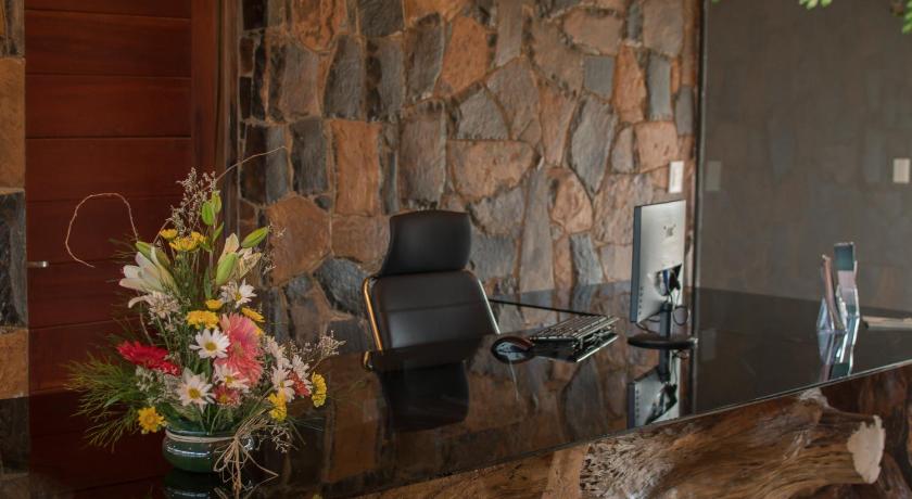 Tupa Lodge photo