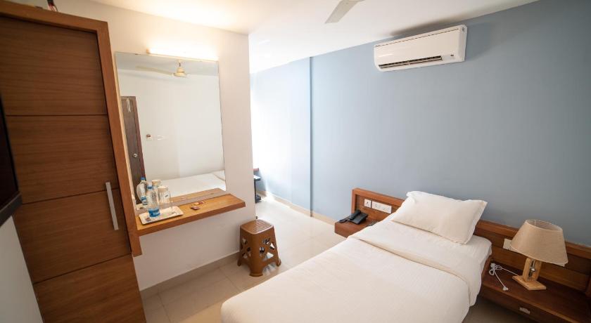 Hotel BKM International photo