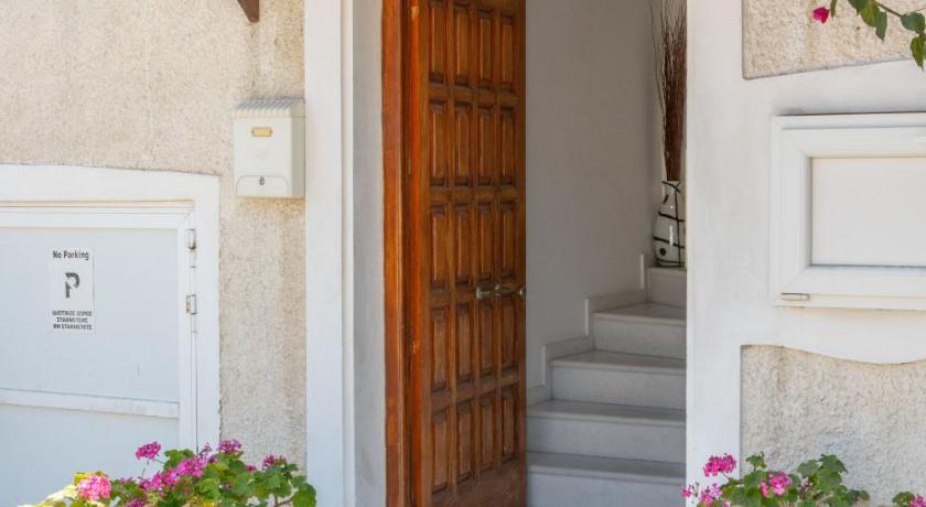 Drosia Residence 150m from Saint George Beach — Hotel in Naxos Island