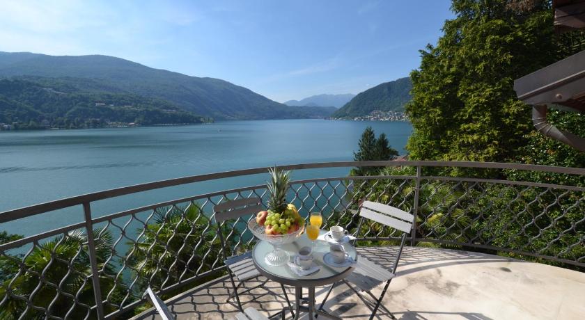 Villa Rina Deluxe and Cottage