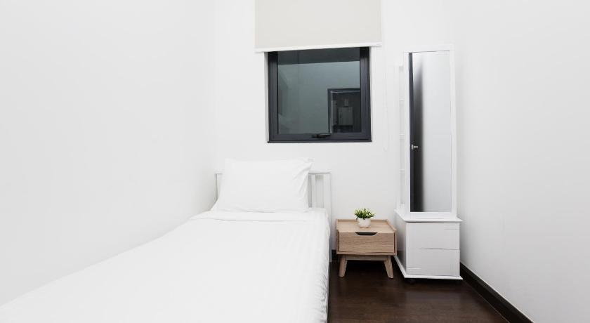 Image of Two-Bedroom Apartment 13