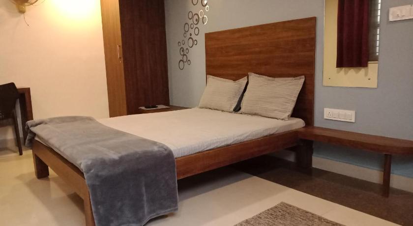Image of Studio Room 2