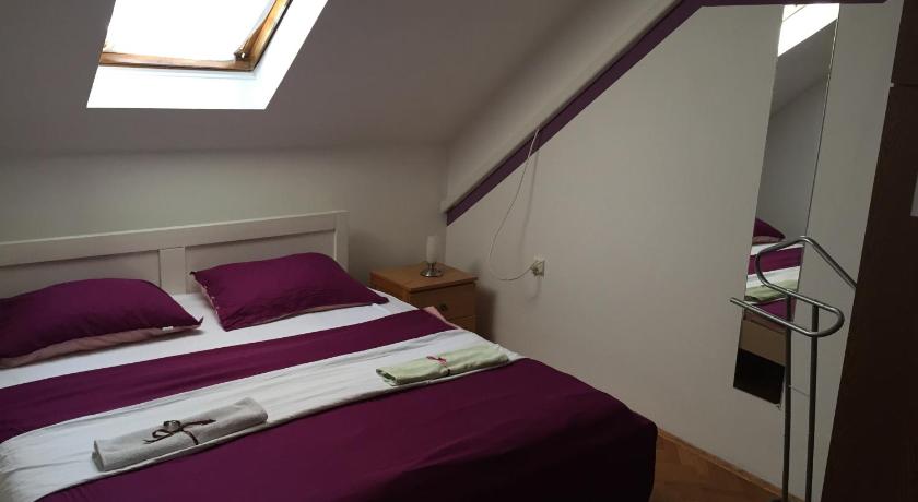 Image of Double Room with Shared Bathroom 9