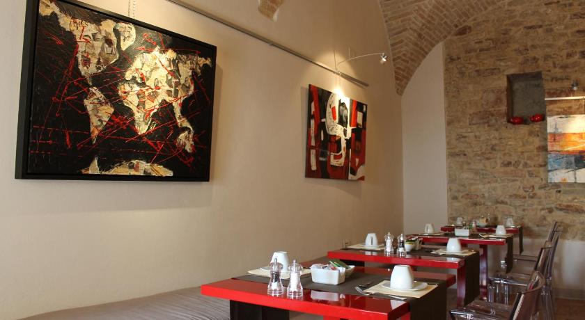 アッシジ Hotel Sorella Luna 3つ星 ホテル 施設