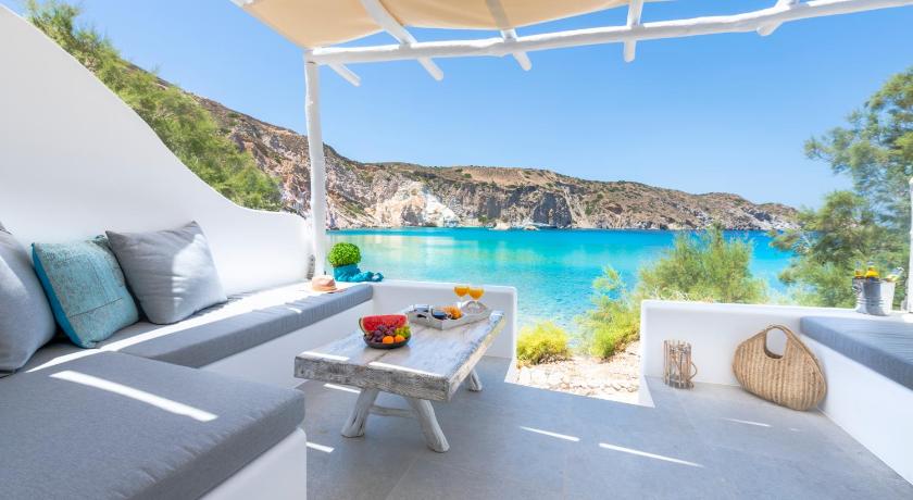 Milinon Suites — Hotel in Milos Island