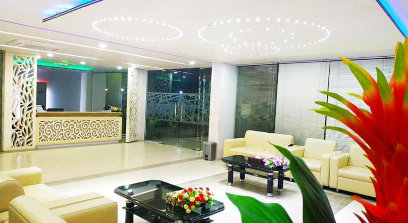Hotel Khan Palace photo