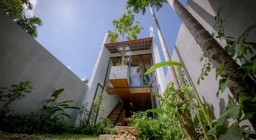 The Purple Hue Homestay photo
