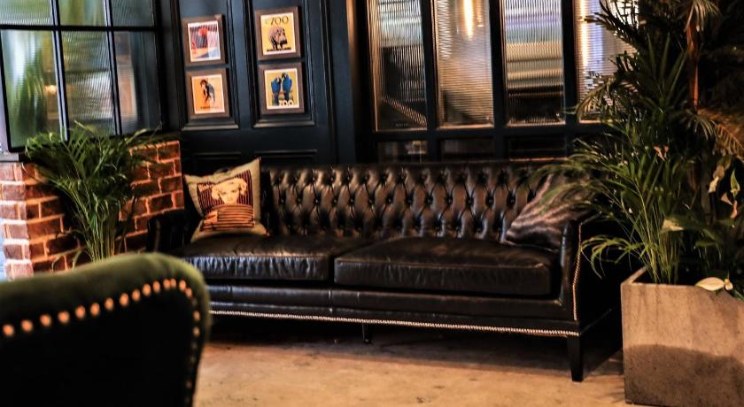 The Lansdowne Hotel photo