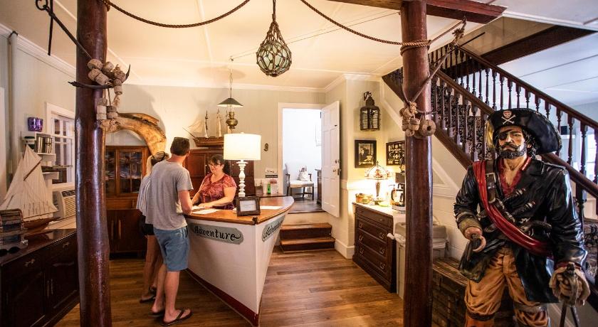Blackbeard's Lodge photo