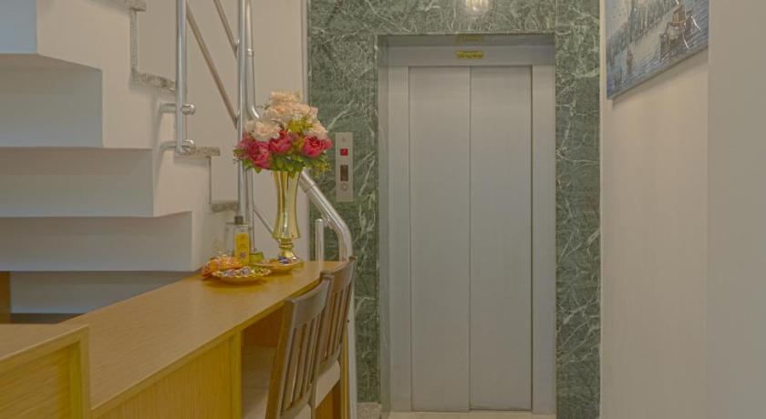 Kartal Palace Taksim Square FAMİLY HOTEL - image 7