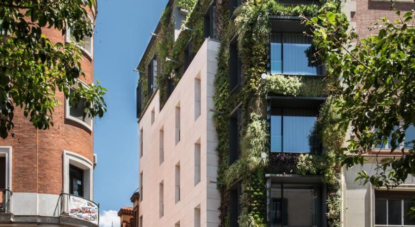 The Garden Suites — Hotel in Madrid