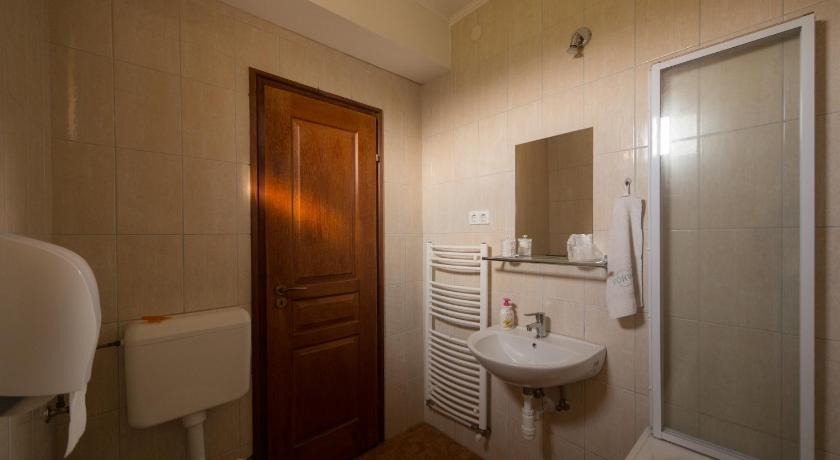 Image of Double Room 2