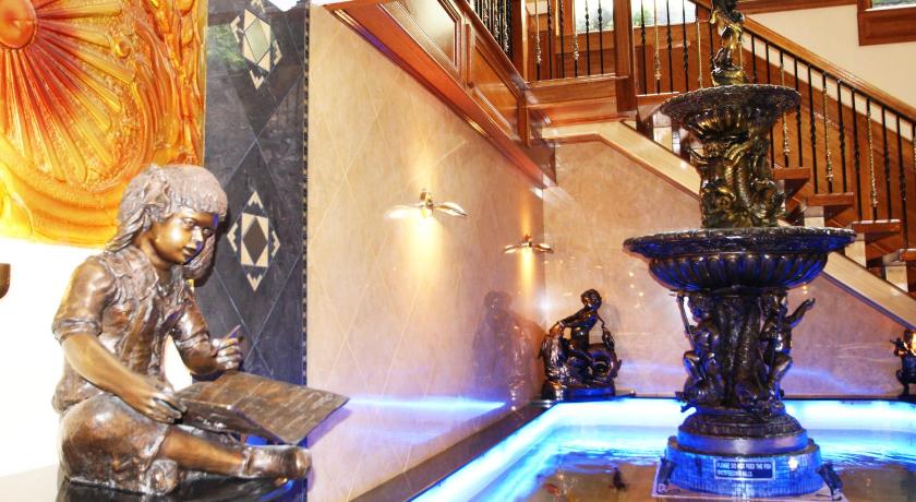 Abbey Court Hotel - image 3