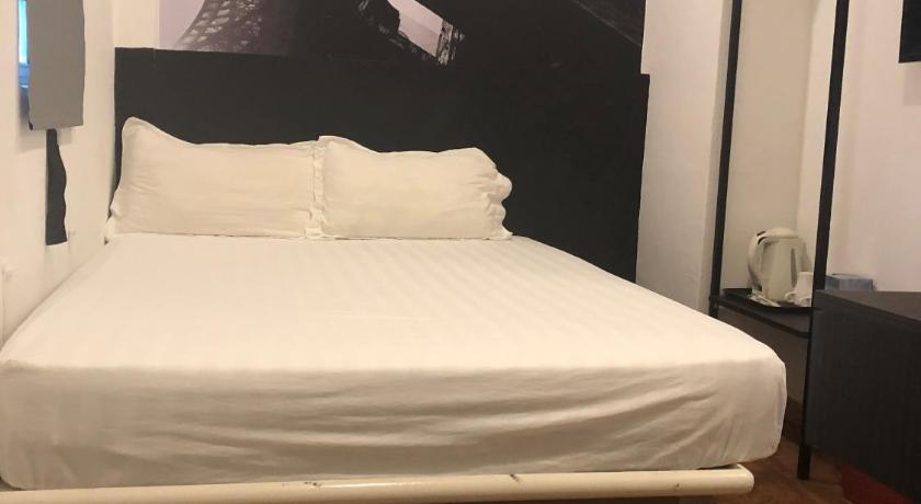 Image of Deluxe Double Room 3