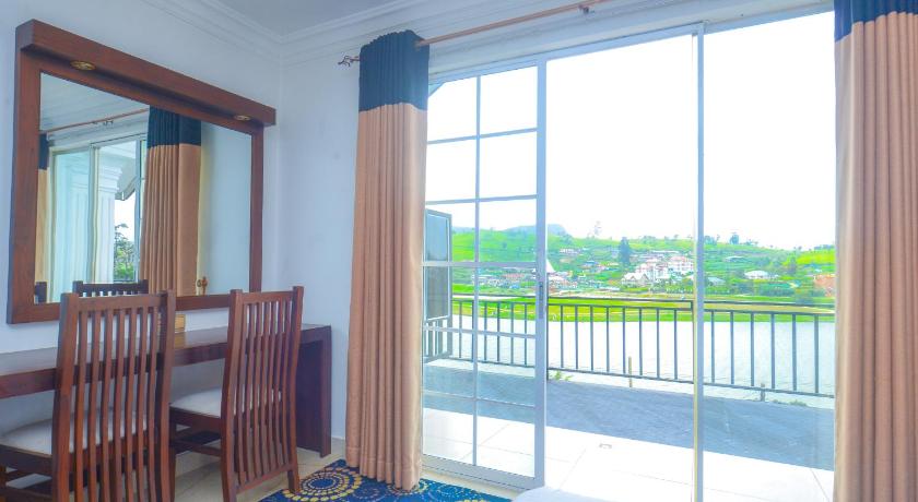صورة غرفة ثلاثية مع إطلالة على البحيرة (Triple Room with Lake View) 3