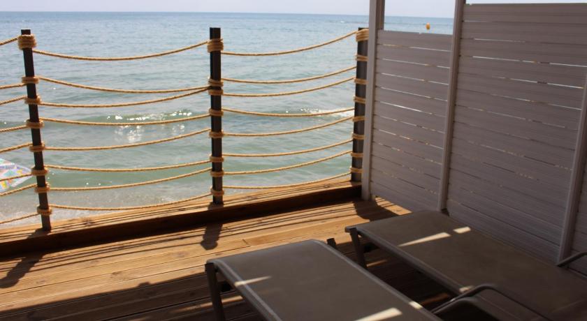 Paralia Beach Boutique Hotel