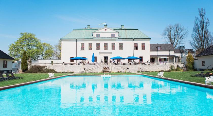 Haringe Slott — Hotel in Vasterhaninge