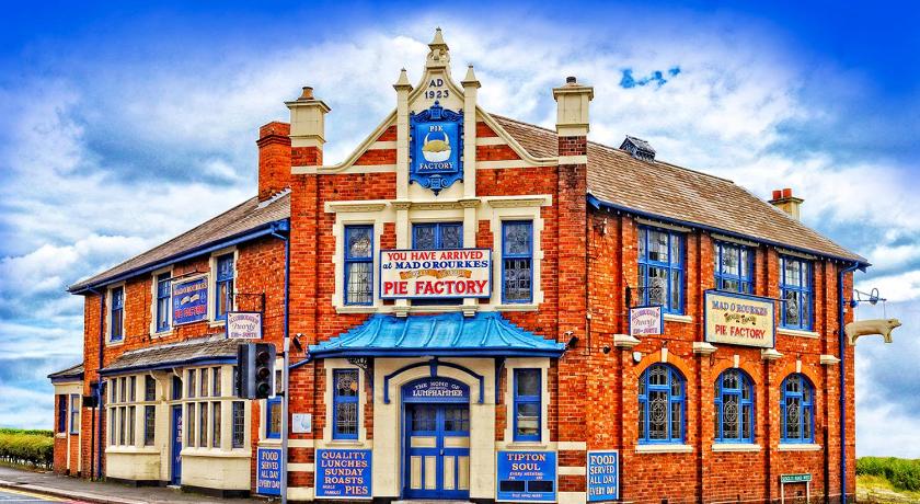 Mad O'Rourkes Pie Factory — Hotel in Kenilworth