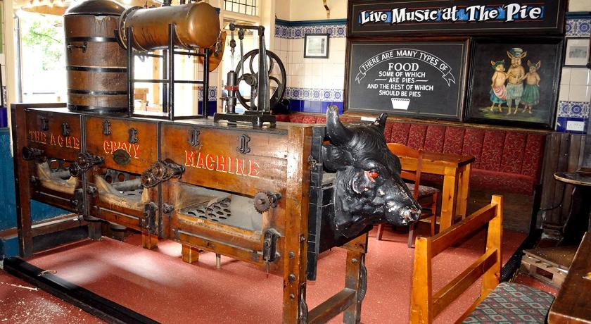 Mad O'Rourkes Pie Factory photo