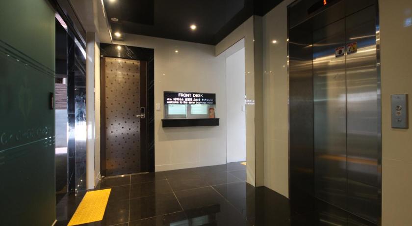 Sono Hotel photo