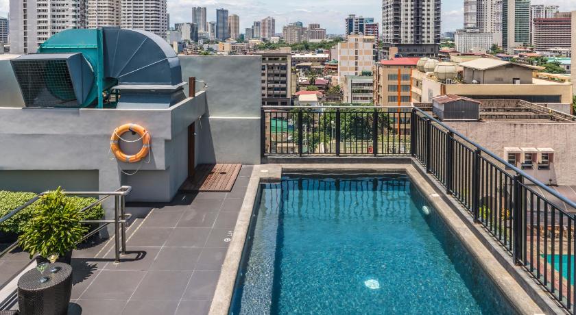 Swimming pool, Amelie Hotel Manila in Manila