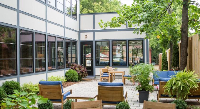 내슈빌 (TN) The Germantown Inn 숙소 외관