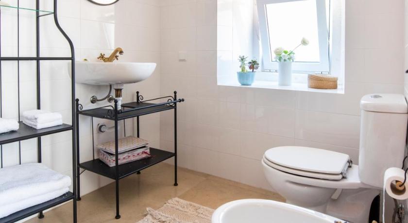 Leiria Lagar do Sapateiro 3-Star Guesthouse lobby