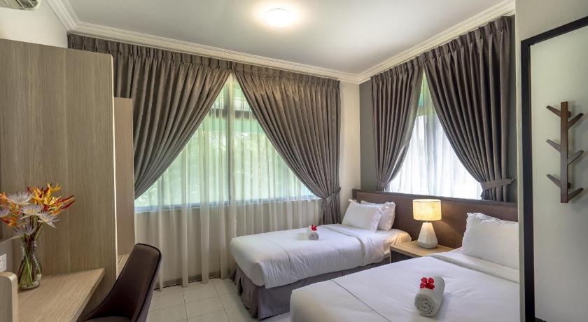 Image of 5-Bedroom Istana Villa 6
