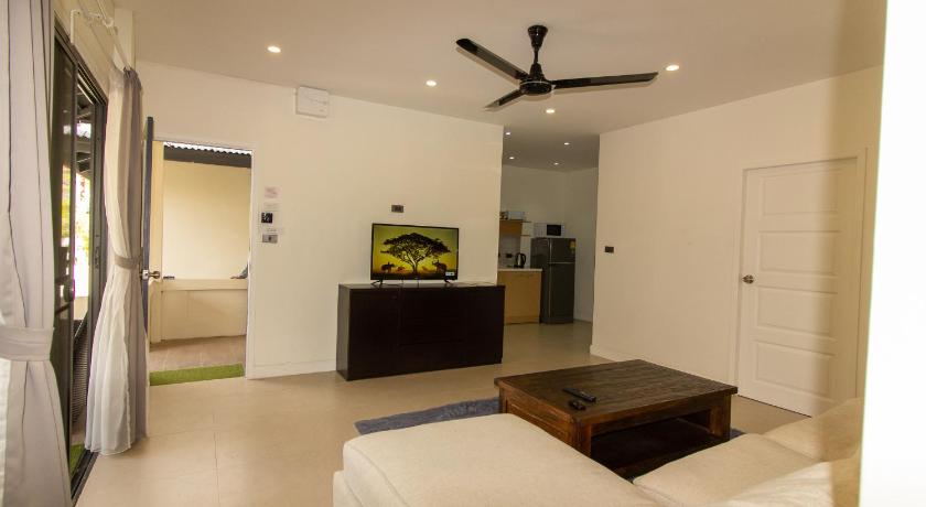 Aussieland Bungalows - image 33