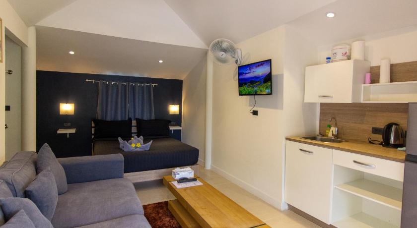 Aussieland Bungalows - image 2