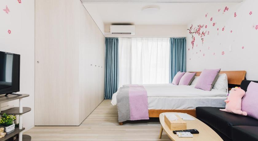 Image of One-Bedroom Apartment 0