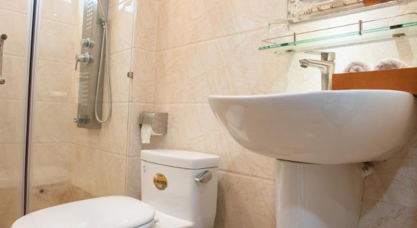 Image of Standard Double Room 2