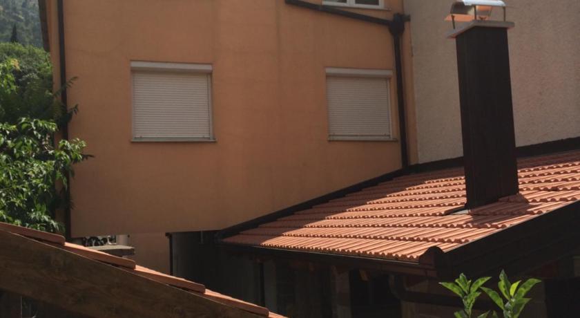 Apartment Lugalu Mostar photo