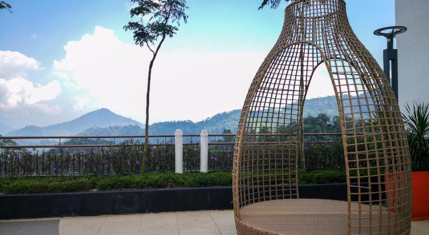 MU Midhill l Genting Premier Suite photo