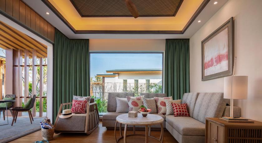 Image of One Bedroom Pool Villa Ocean View- Free access to Executive Lounge 4