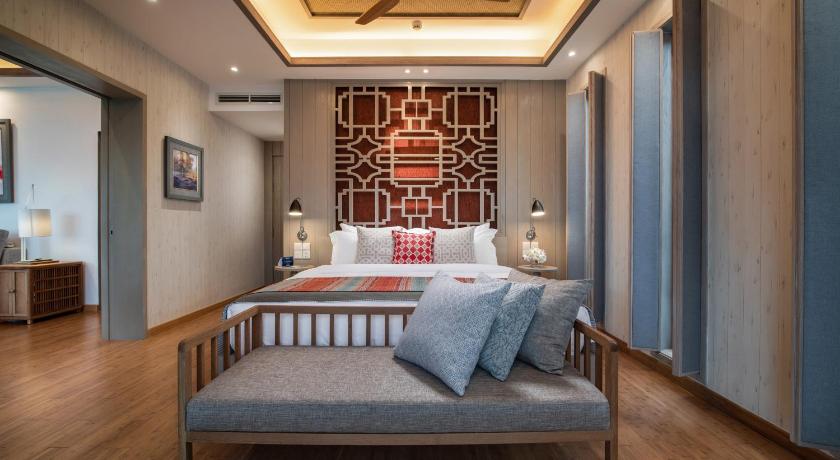 Image of One Bedroom Beachfront Pool Villa- Free access to Executive Lounge 10