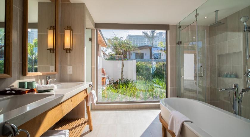 Image of One Bedroom Beachfront Pool Villa- Free access to Executive Lounge 11