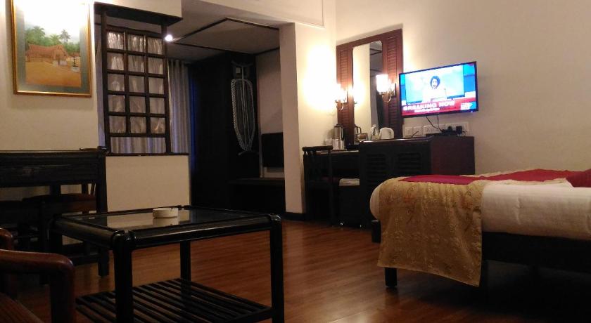 Yuvarani Residency Hotel