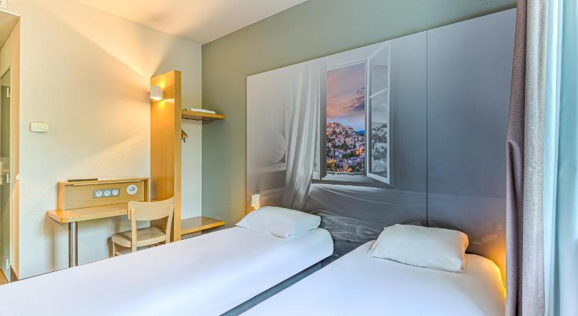 B B Hotel Salon De Provence Route D Aix En Provence Salon De Provence