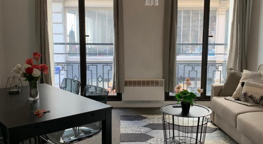 Image of Apartment 4