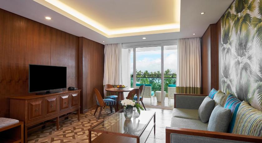 Image of Premium Suite King 3