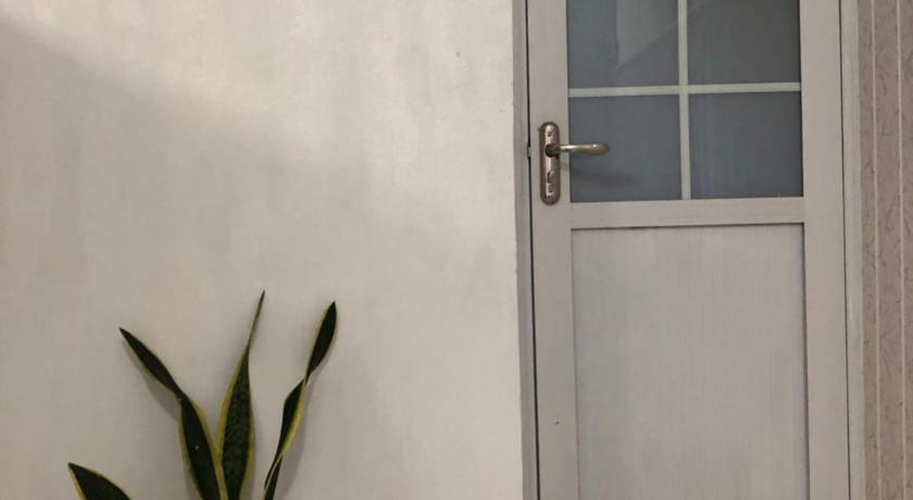 Lemon House photo